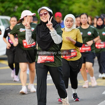 Runner Photo 4096854