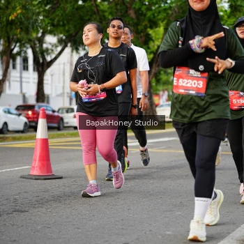 Runner Photo 4096856