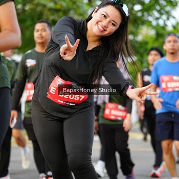 Runner Photo 4096859