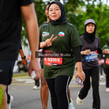 Runner Photo 4096867