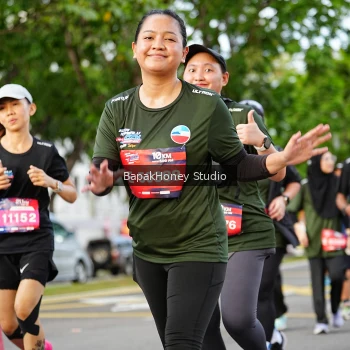 Runner Photo 4096871