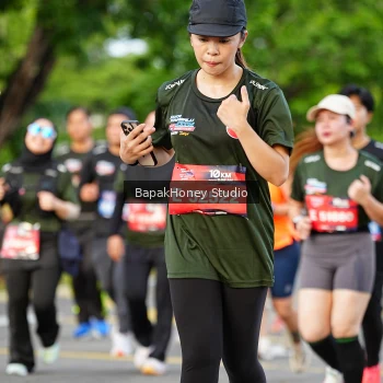 Runner Photo 4096876