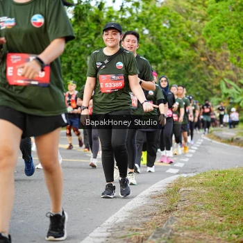 Runner Photo 4096882