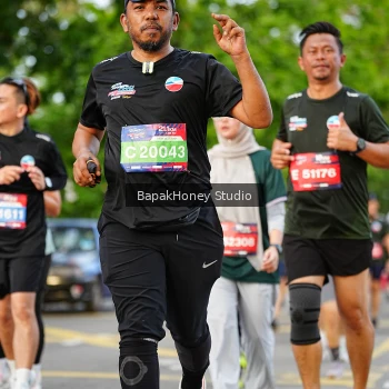 Runner Photo 4096894