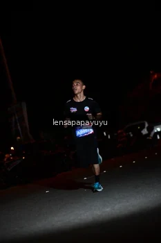 Runner Photo 4097125