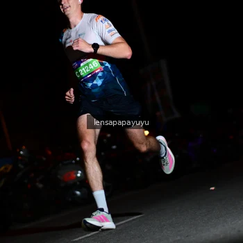 Runner Photo 4097127
