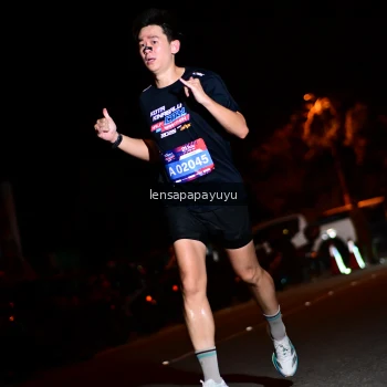 Runner Photo 4097143