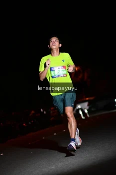 Runner Photo 4097229