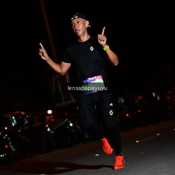 Runner Photo 4097240