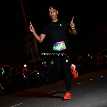 Runner Photo 4097244