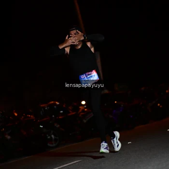 Runner Photo 4097345