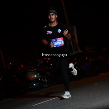 Runner Photo 4097353