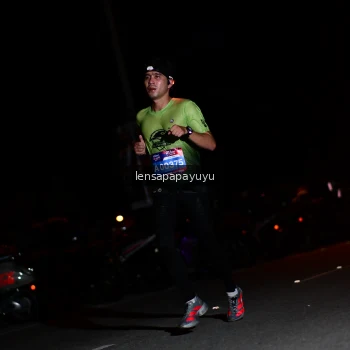 Runner Photo 4097371