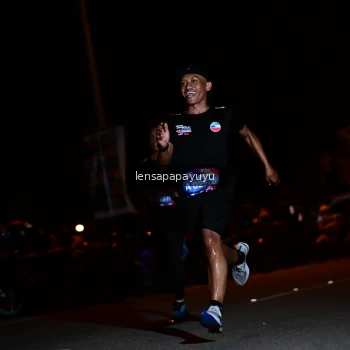 Runner Photo 4097391