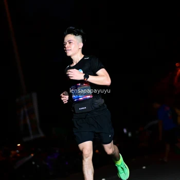 Runner Photo 4097471