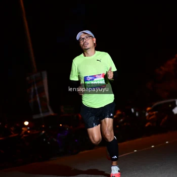 Runner Photo 4097536