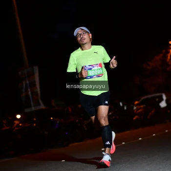 Runner Photo 4097550