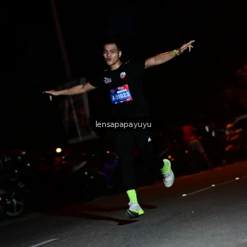 Runner Photo 4097591