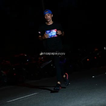 Runner Photo 4097612