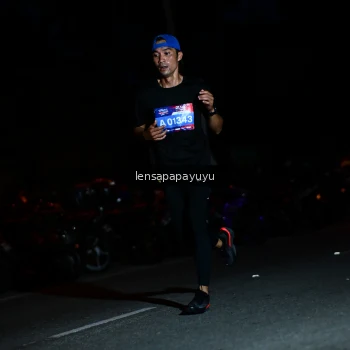 Runner Photo 4097615