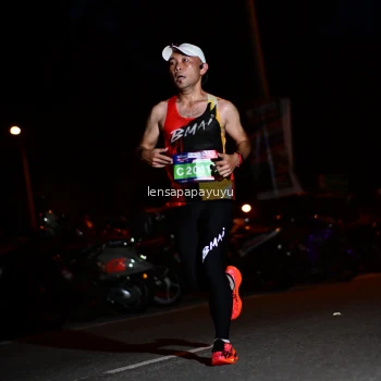 Runner Photo 4097624
