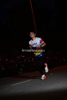 Runner Photo 4097633