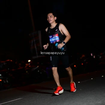 Runner Photo 4097646