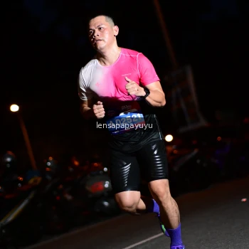 Runner Photo 4097685