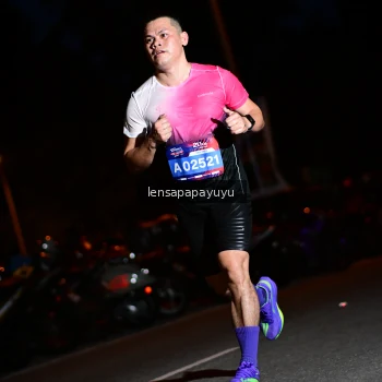 Runner Photo 4097686
