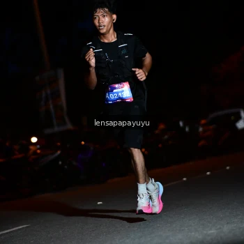 Runner Photo 4097752