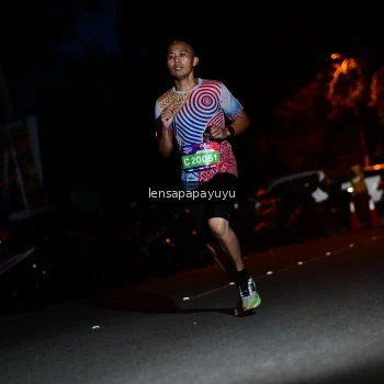 Runner Photo 4097824