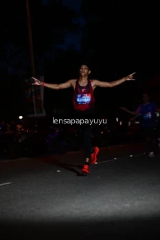 Runner Photo 4097903