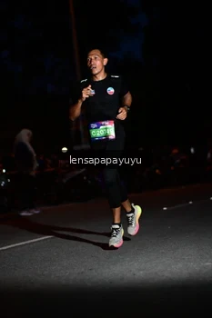 Runner Photo 4097934