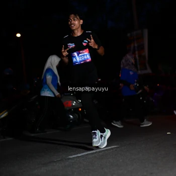 Runner Photo 4097940