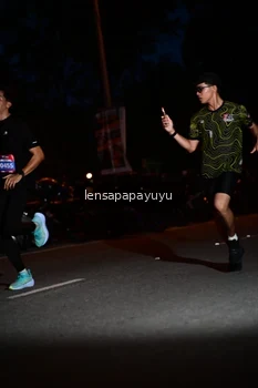 Runner Photo 4097965