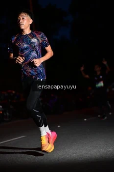 Runner Photo 4097967
