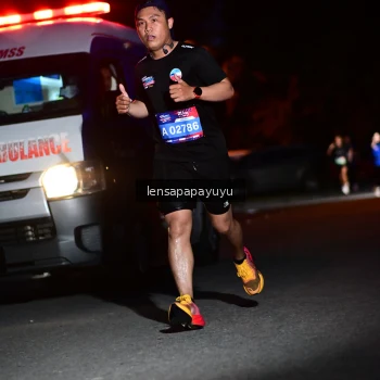 Runner Photo 4098099