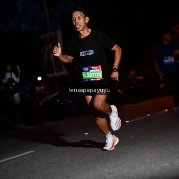 Runner Photo 4098100