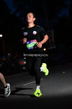 Runner Photo 4098110