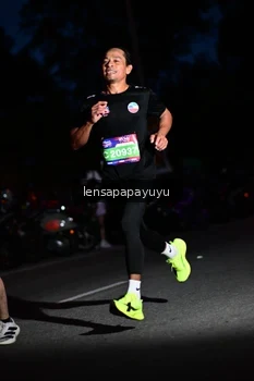 Runner Photo 4098111