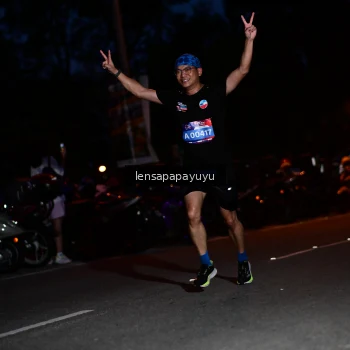 Runner Photo 4098121