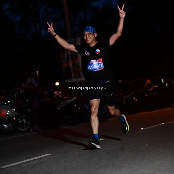 Runner Photo 4098123