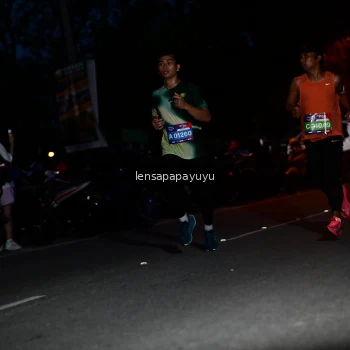 Runner Photo 4098124