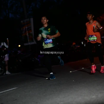 Runner Photo 4098126