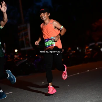Runner Photo 4098132