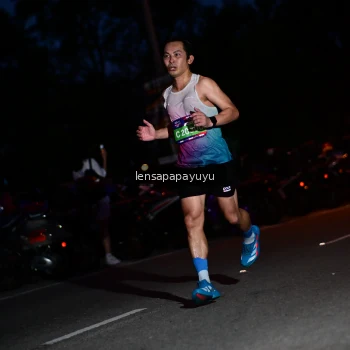 Runner Photo 4098135