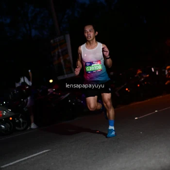 Runner Photo 4098137