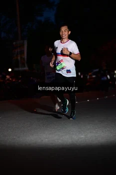 Runner Photo 4098164