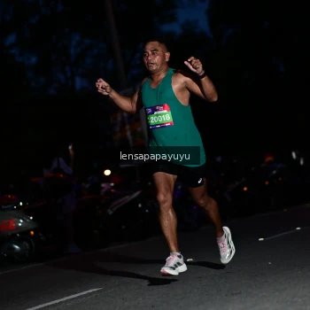 Runner Photo 4098191