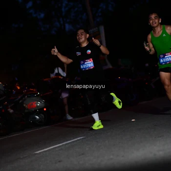 Runner Photo 4098210